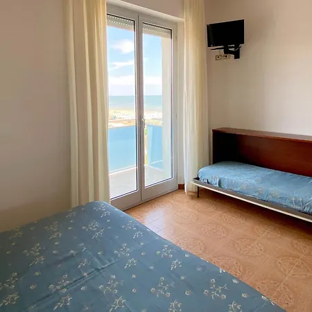 Sayonara Hotel